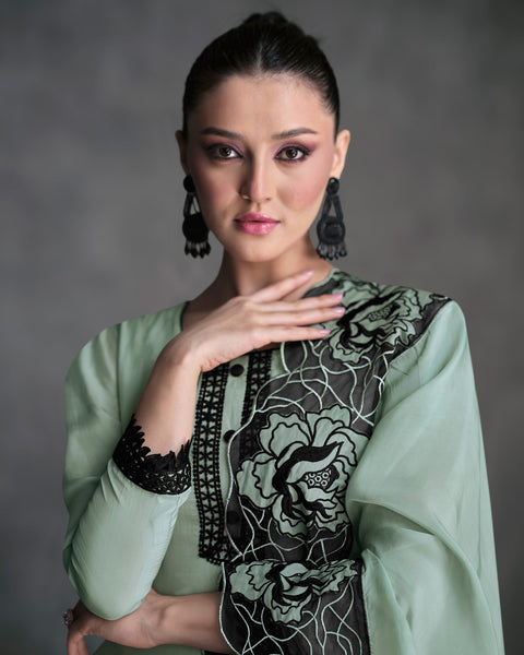 Thread Work Green Organza Silk Readymade Salwar Suit With Organza Dupatta