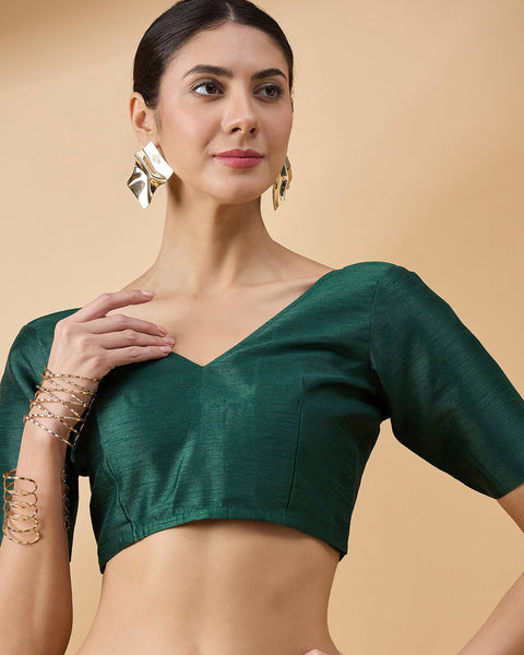 Green Cotton Blend Thread Work Embroidered Saree With Green Art Silk Blouse