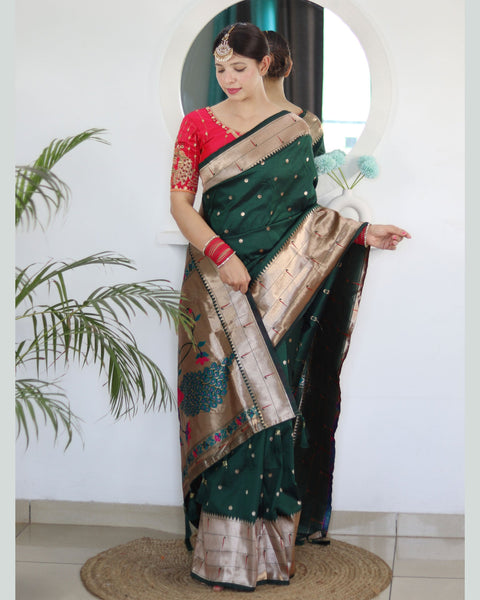 Green Paithani Silk Woven Jacquard Saree With Maroon Embroidered Art Silk Blouse