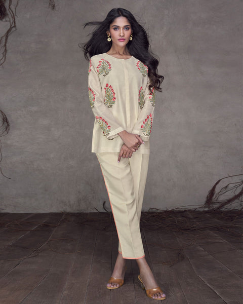 Cream Silk Co-Ord Suit With Thread Work Embroidery