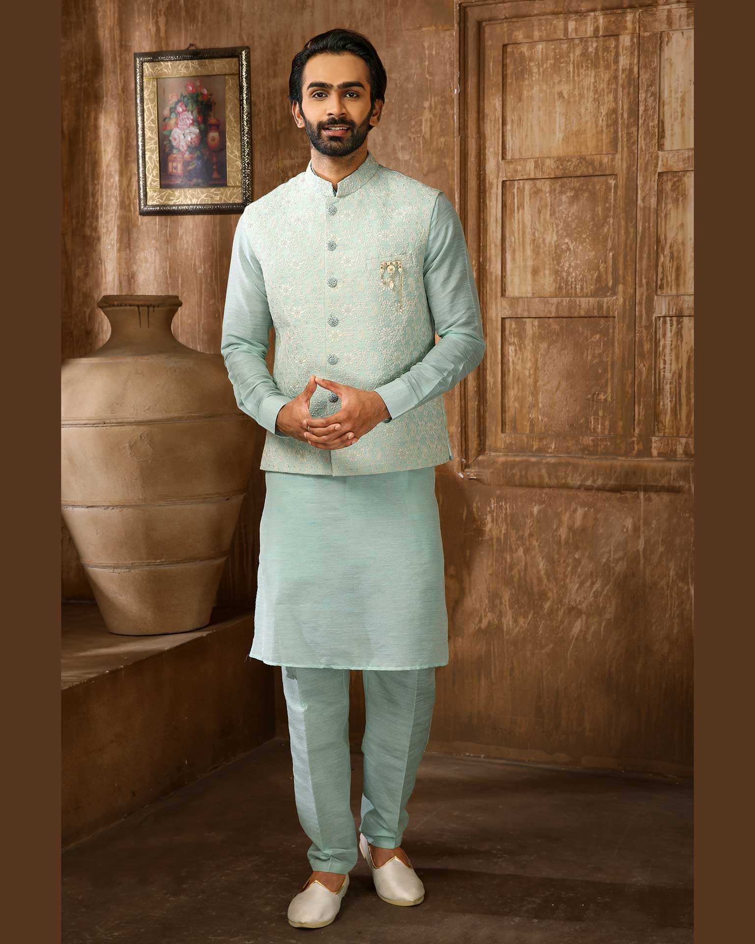 Man Kurta Pajama With Jacket